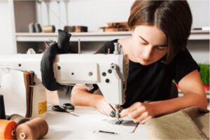 Autônomos deverão emitir nota fiscal obrigatória a partir de 2026: Entenda as mudanças